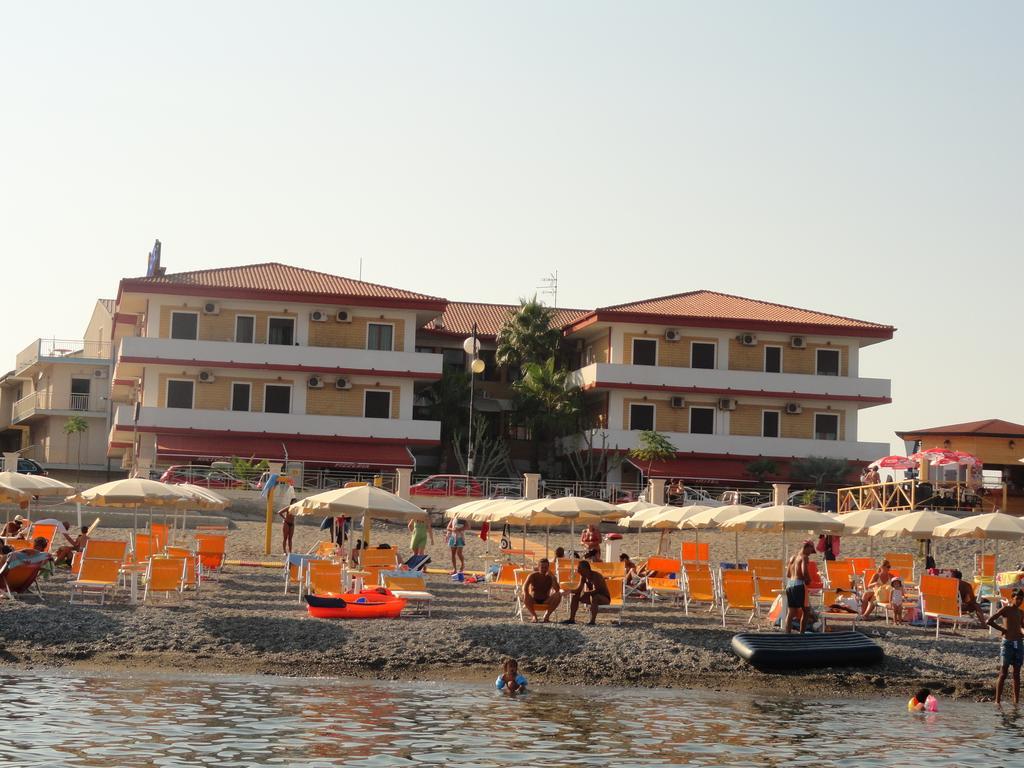 Hotel Miramare Cirò Marina Esterno foto