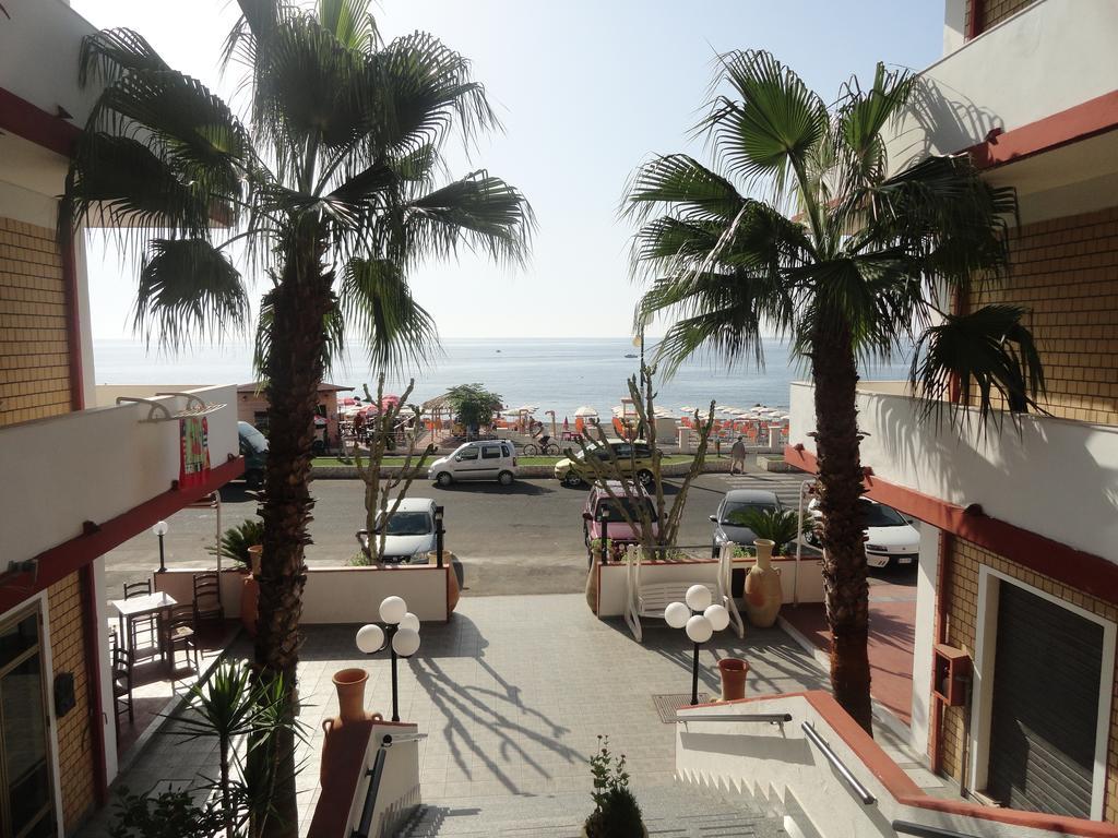 Hotel Miramare Cirò Marina Esterno foto