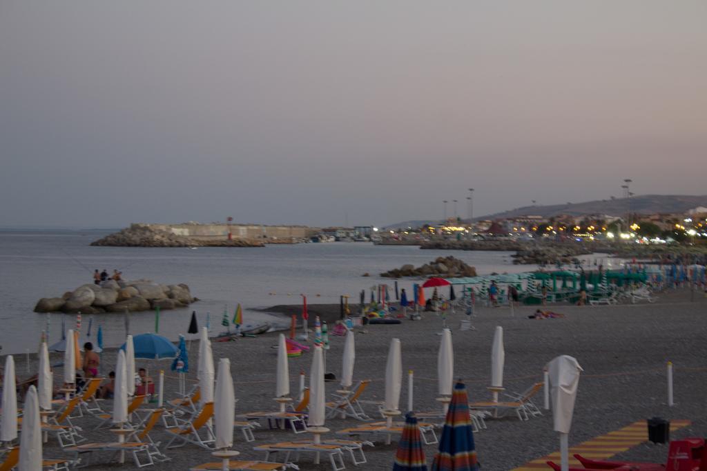 Hotel Miramare Cirò Marina Esterno foto