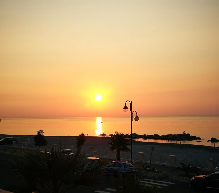 Hotel Miramare Cirò Marina Esterno foto