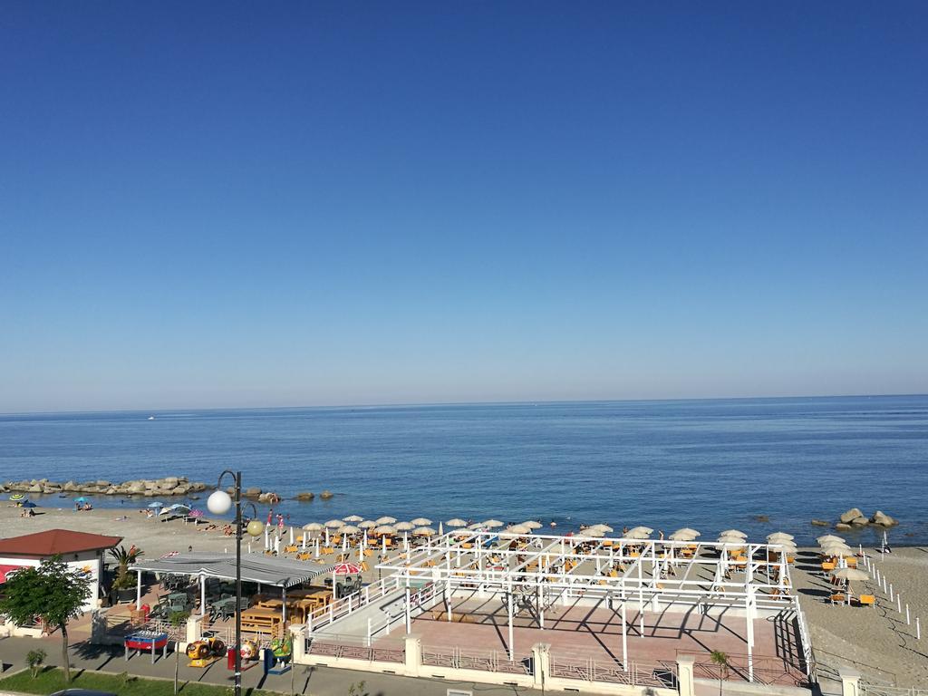 Hotel Miramare Cirò Marina Esterno foto