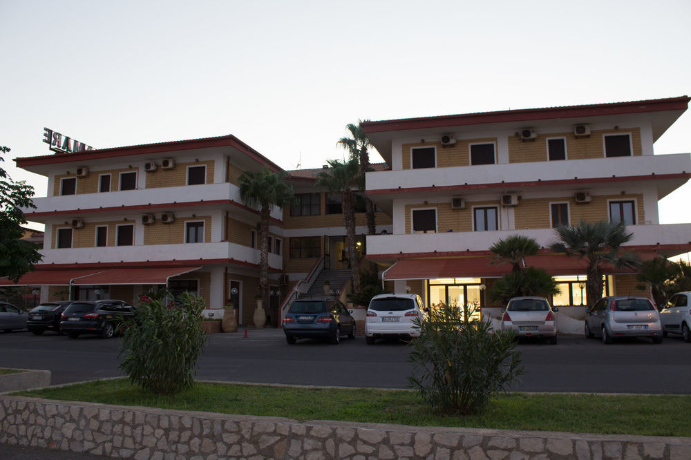 Hotel Miramare Cirò Marina Esterno foto