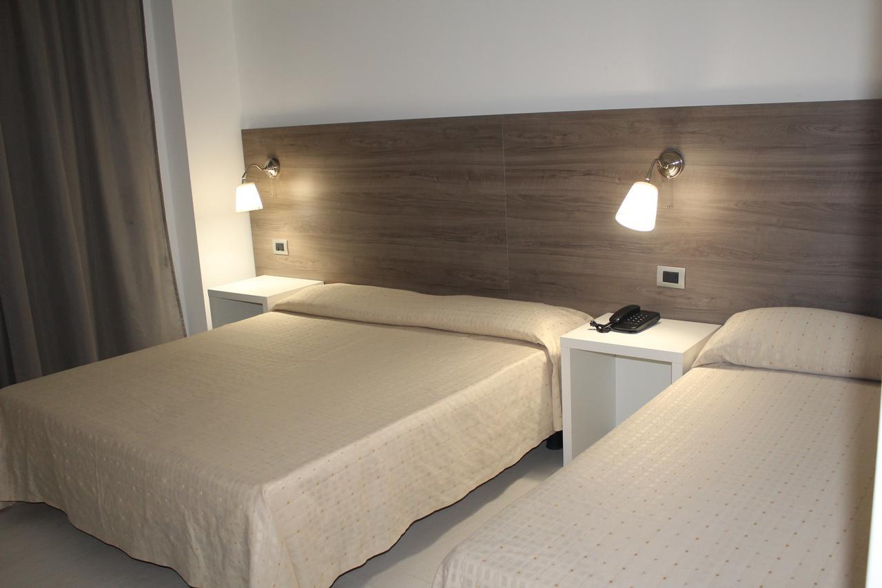 Hotel Miramare Cirò Marina Esterno foto